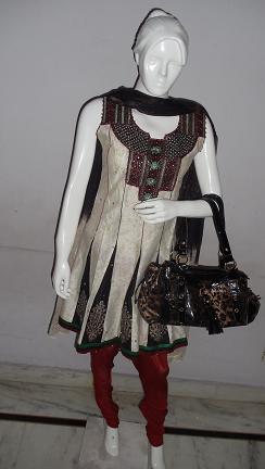 Manufacturers Exporters and Wholesale Suppliers of Ladies Suits Delhi Delhi